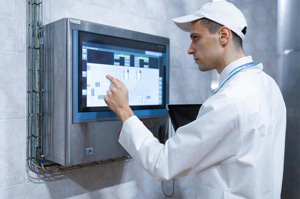 Textbook APC (Advanced Process Control) for Urea Plant